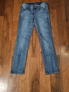 Maurices Medium Wash Skinny Jeans in Blue